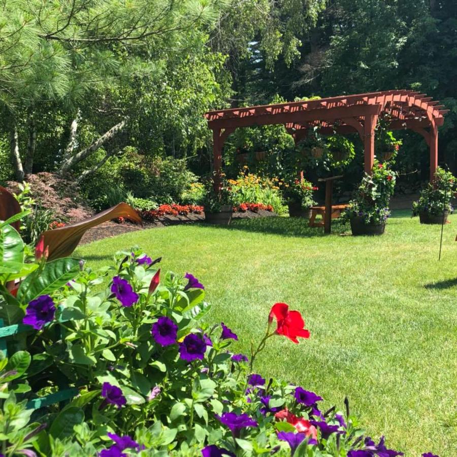 Publick House Historic Inn and Country Motor Lodge — photo 12