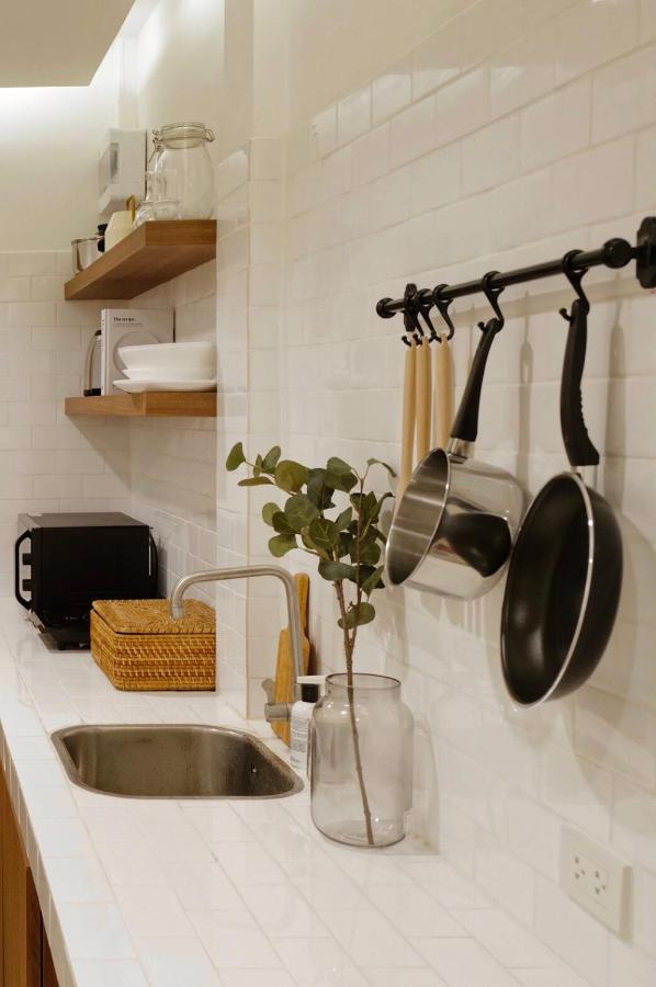 Marlowe-Tony's home - 3