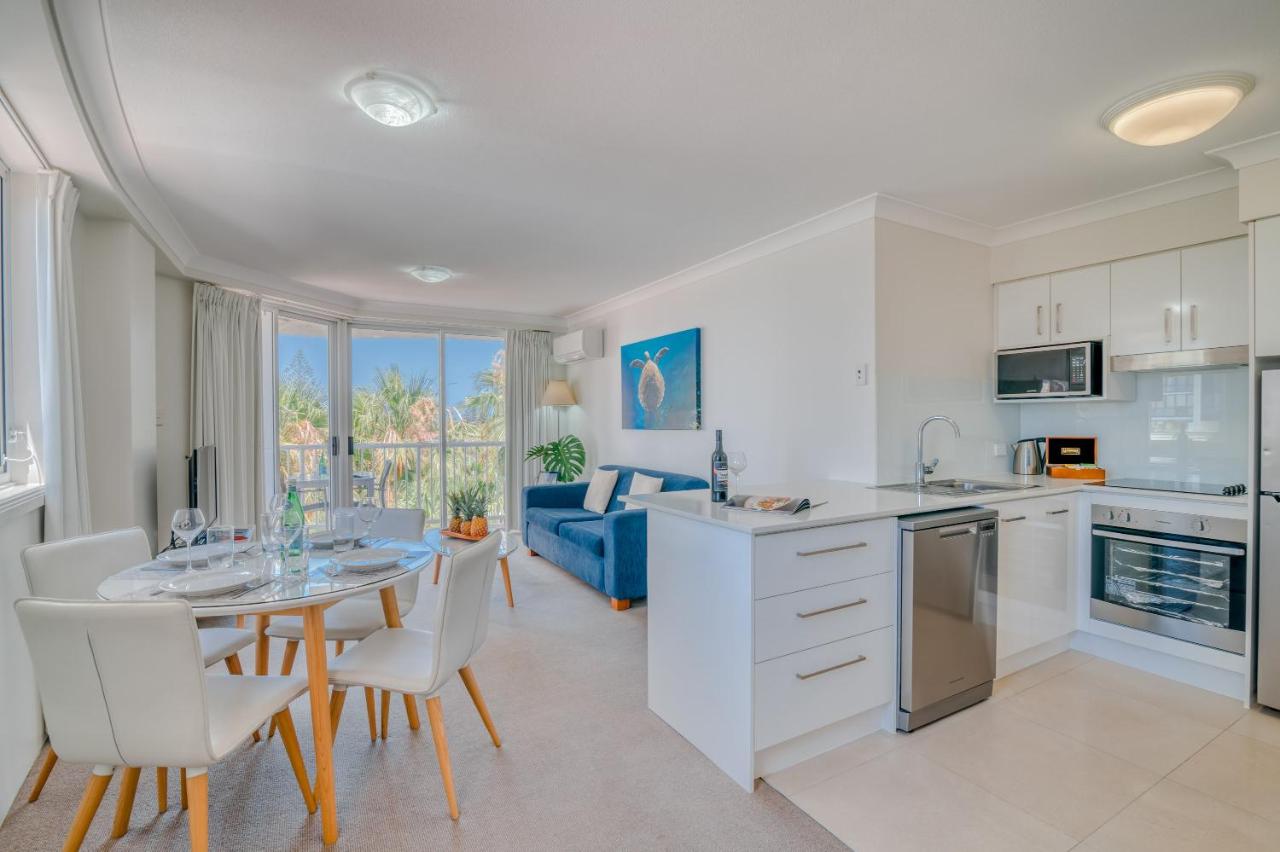 Bel Air on Broadbeach photo
