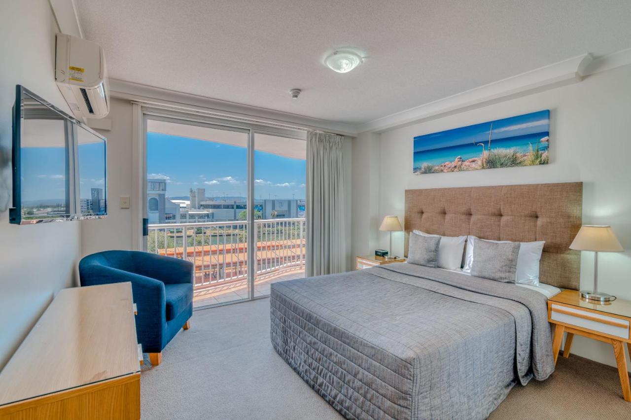 Bel Air on Broadbeach photo