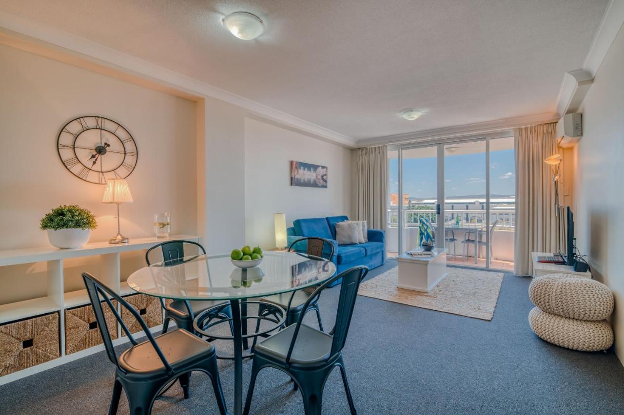 Bel Air on Broadbeach photo