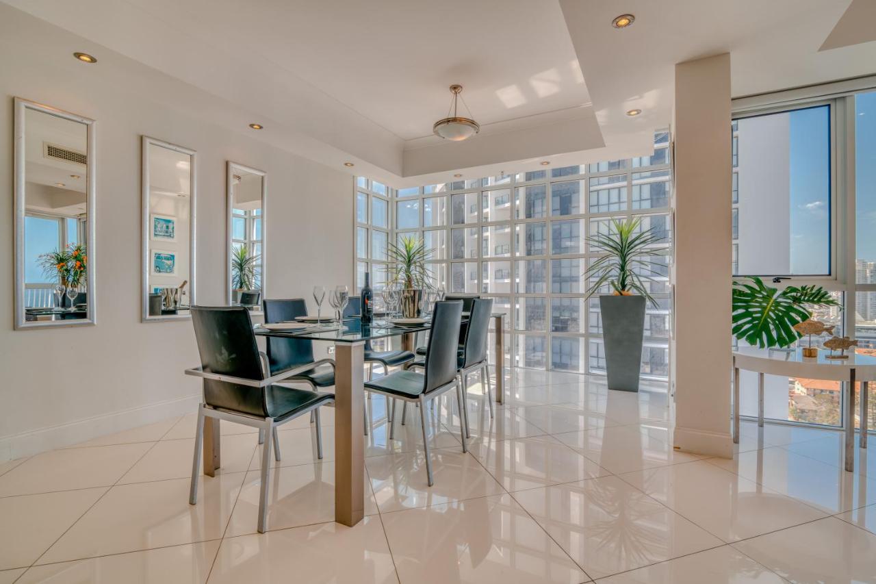Bel Air on Broadbeach photo