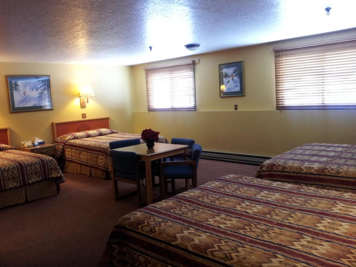 New Summit Inn — photo 10