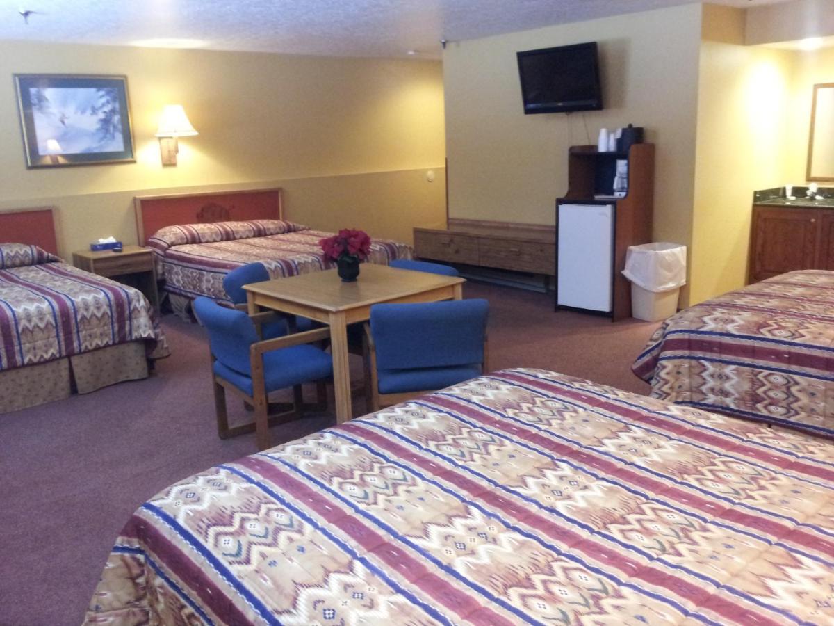 New Summit Inn — photo 12