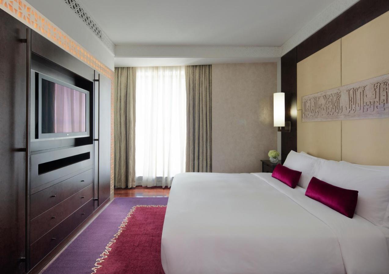 The H Dubai photo