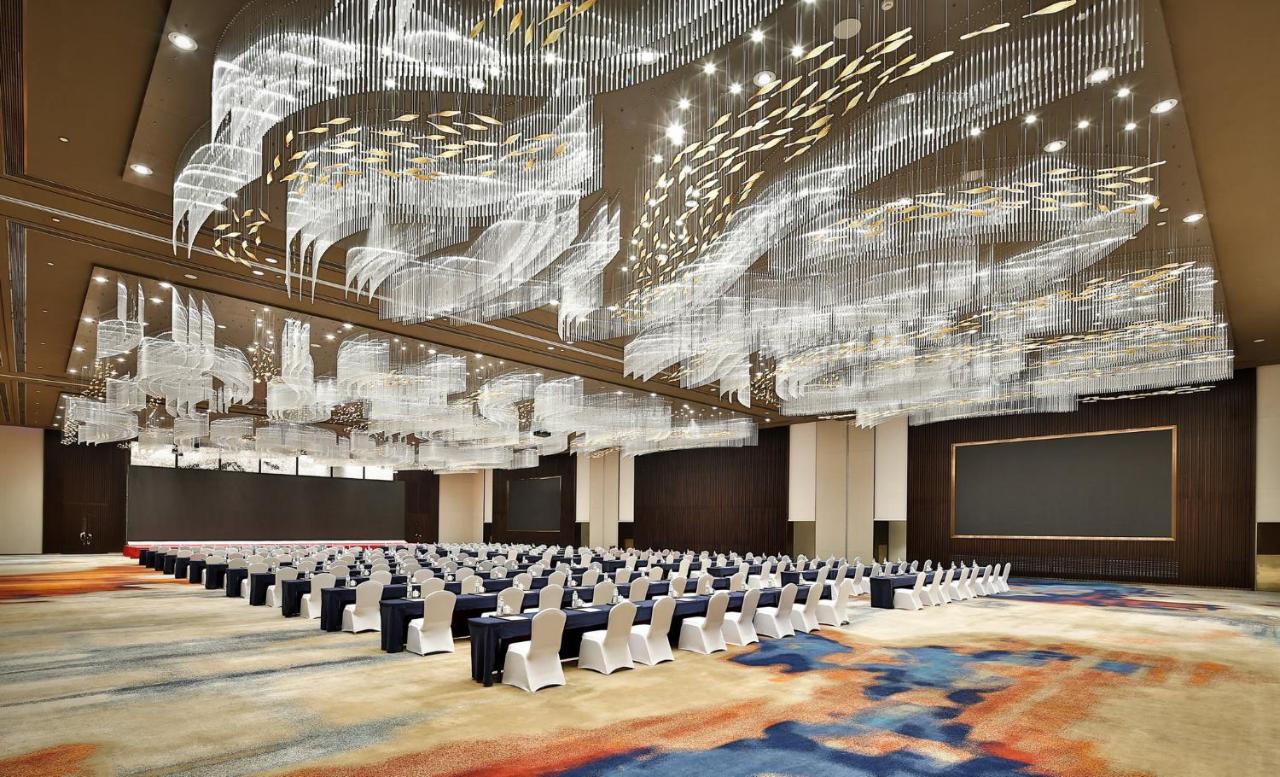 Crowne Plaza Chengdu Wenjiang, an IHG Hotel photo