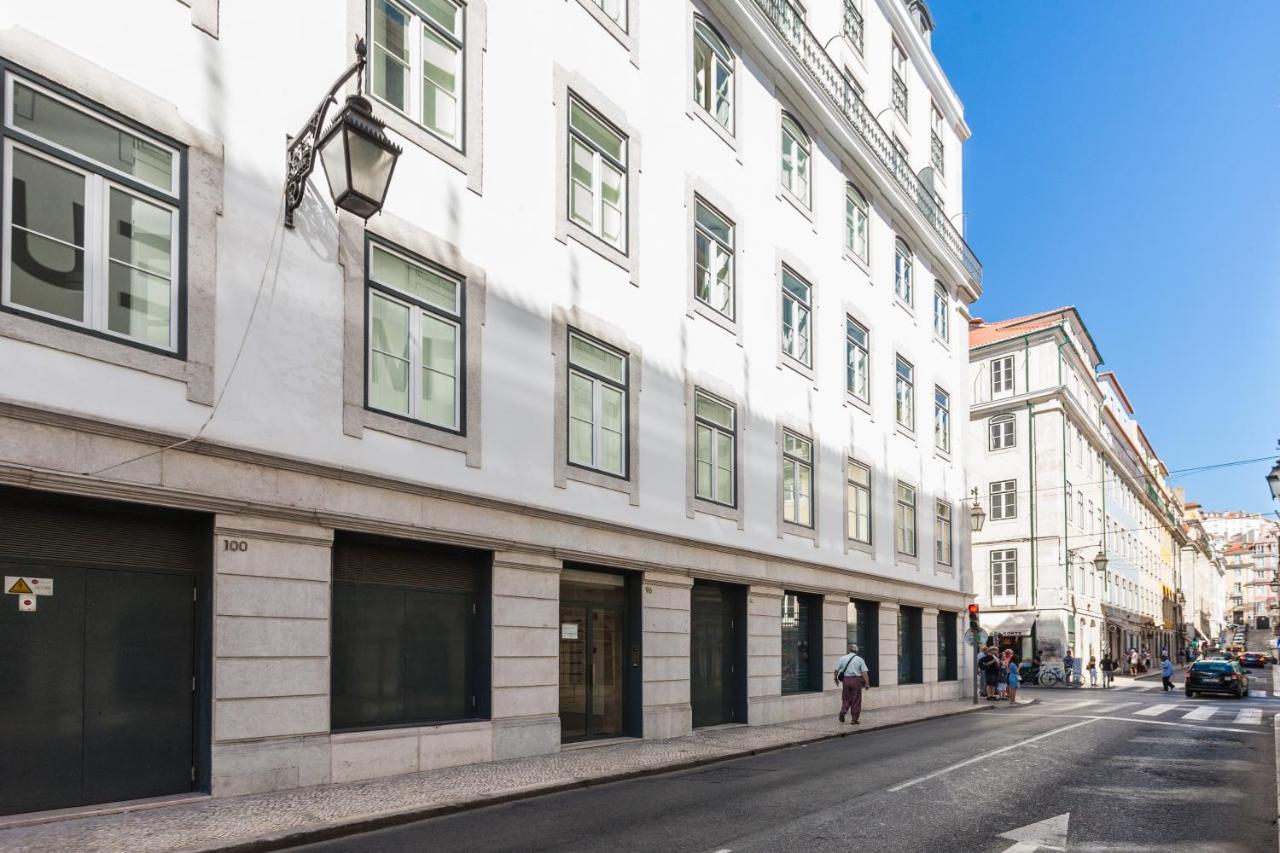 FLH Downtown Aqua Apartment - 5