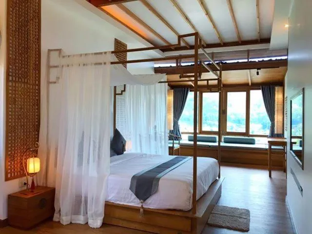 lee wine ruk thai resort