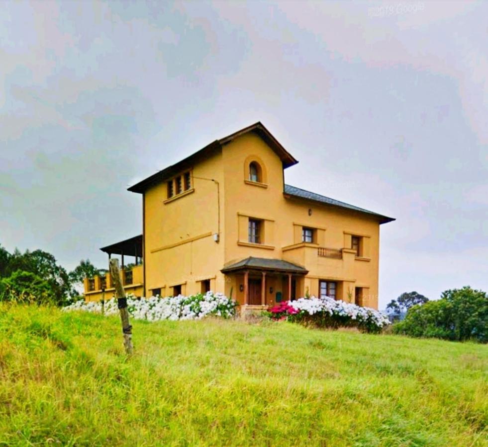 Vacation Home Casona rural en la costa asturiana, Querúas ...