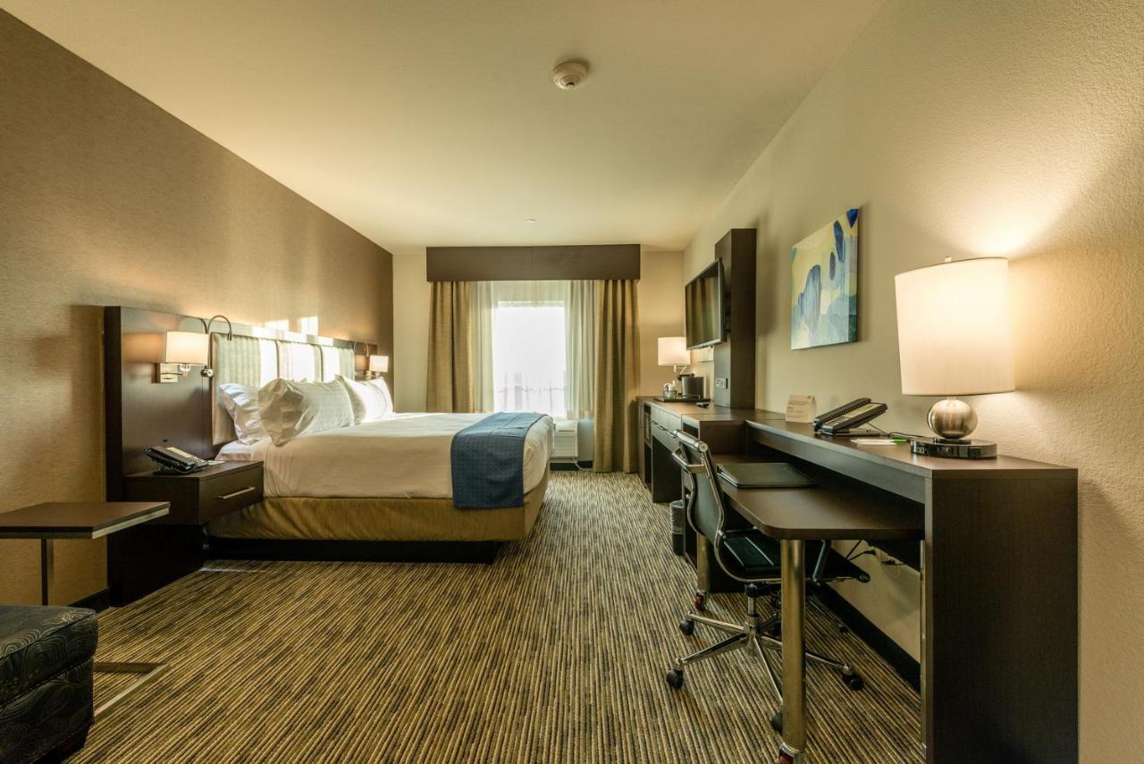 Holiday Inn Austin Airport by IHG - 2