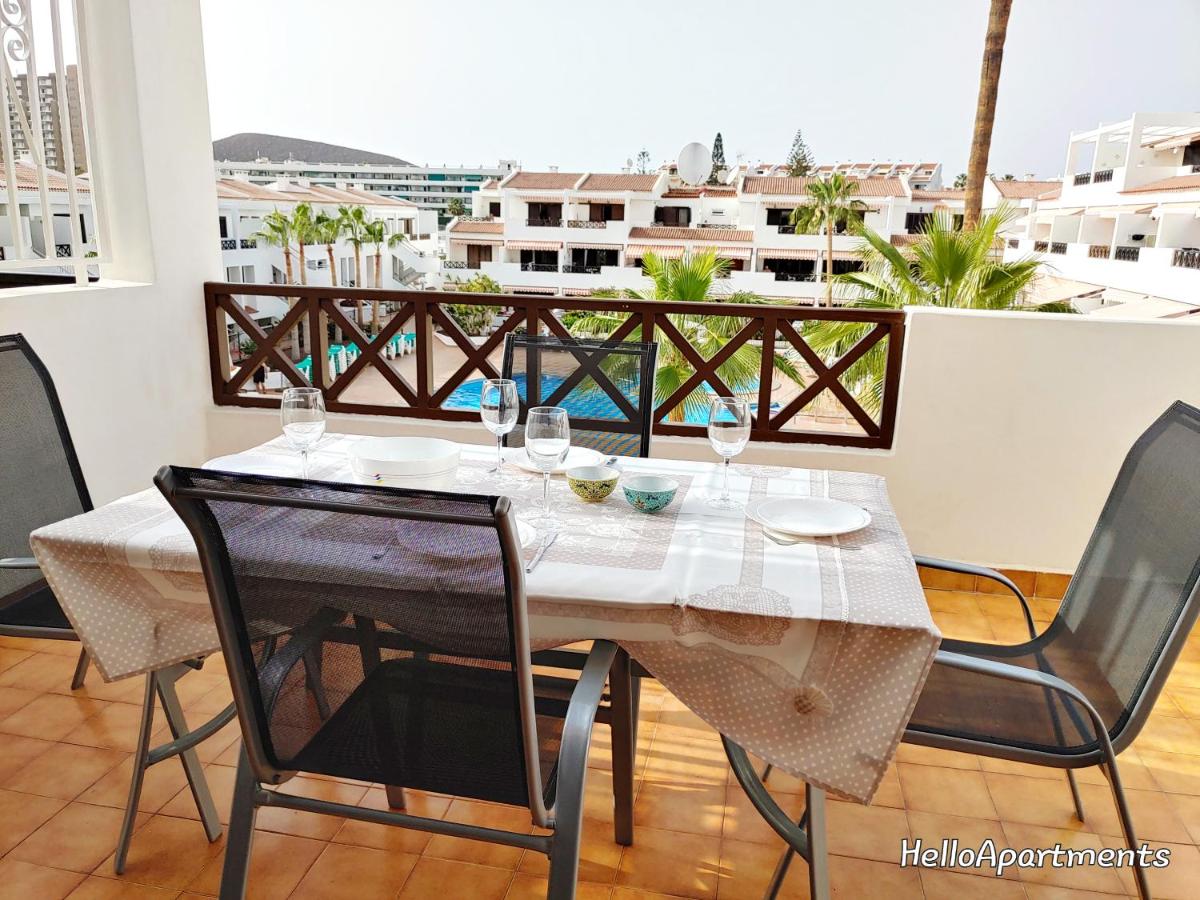 Pool View Los Cristianos by HelloApartments (España Los ...