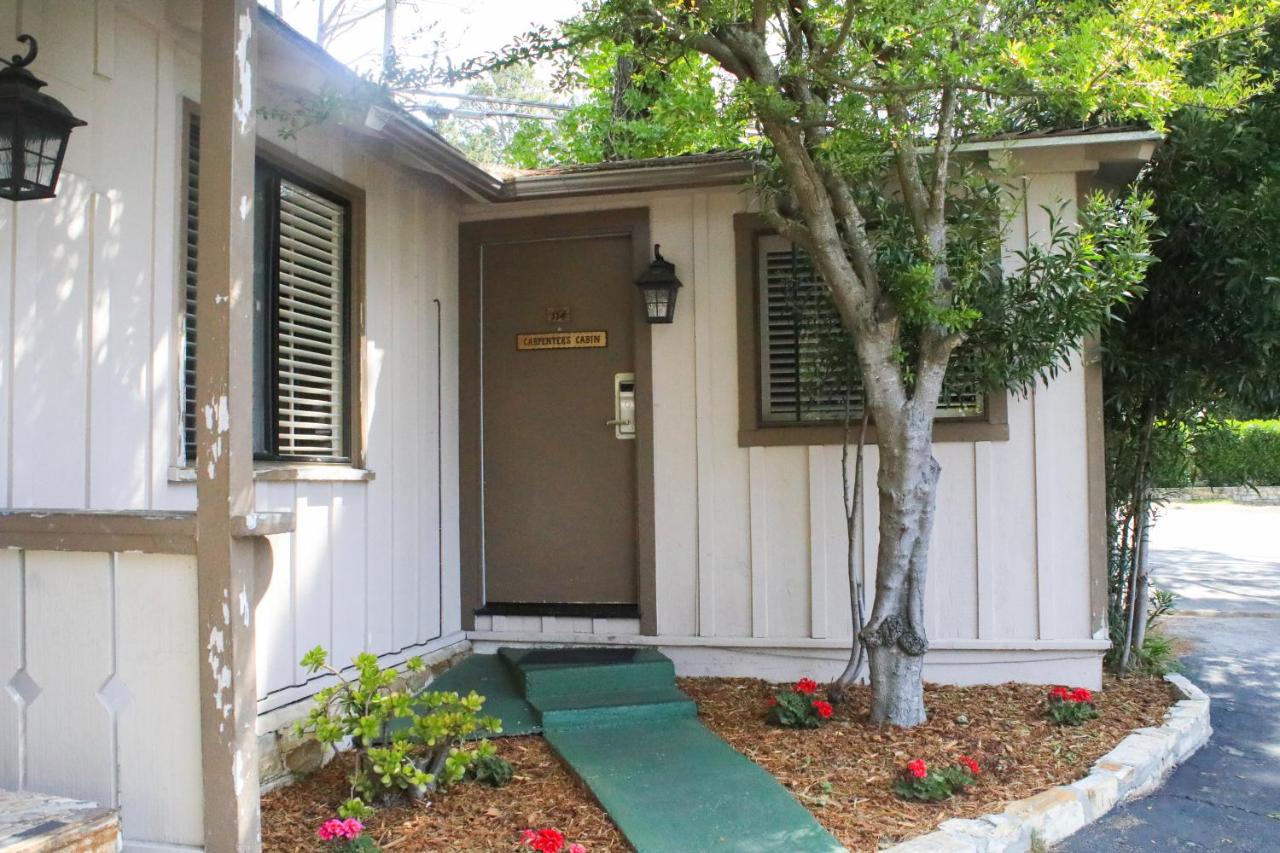 Carmel Resort Inn — photo 8