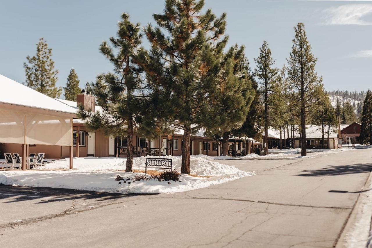 Vintage Lakeside Inn — photo 8