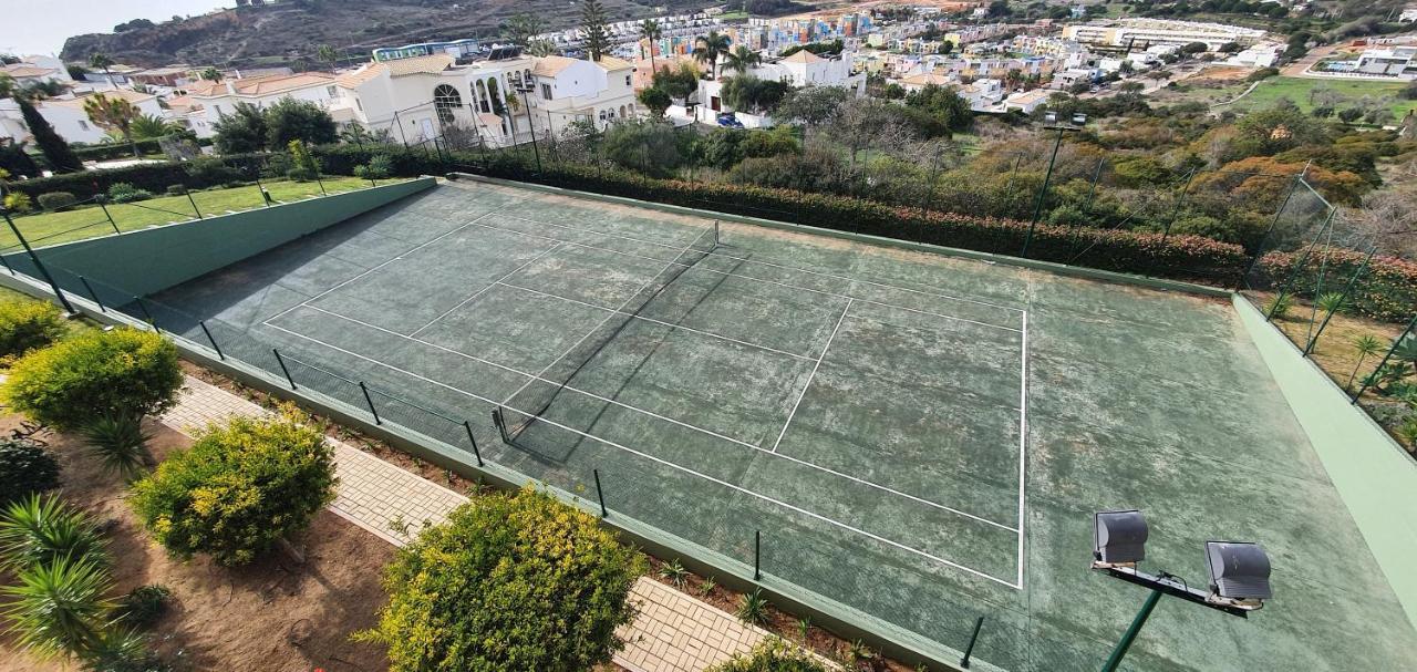 Tennis court: Apartamento Costa