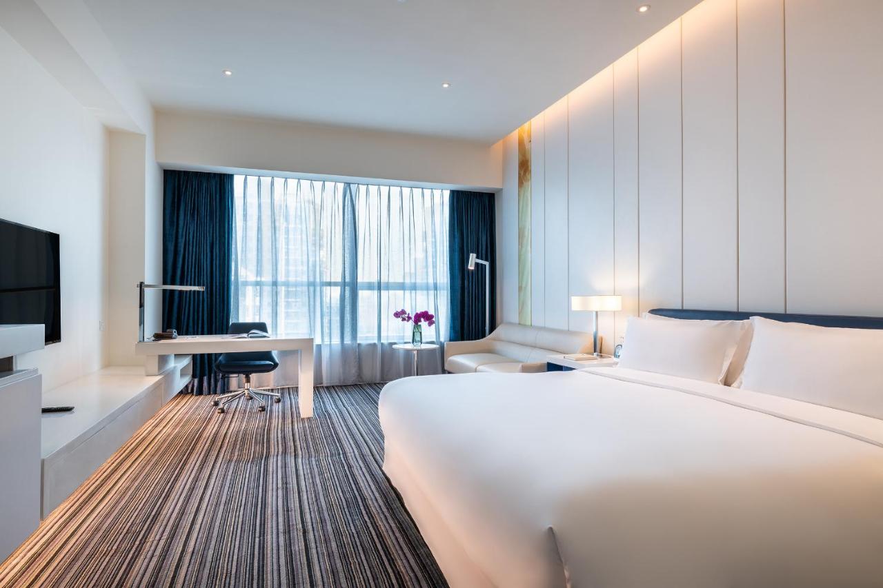 Grand Mercure Shanghai Century Park (Formerly Radisson Blu Hotel Pudong Century Park) photo