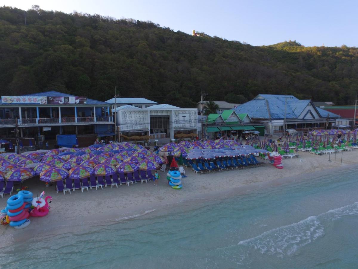 ตาแหวน บีช รีสอร์ท เกาะล้าน (Tawaen Beach Resort)