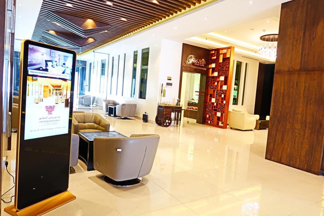 Pars International Hotel photo