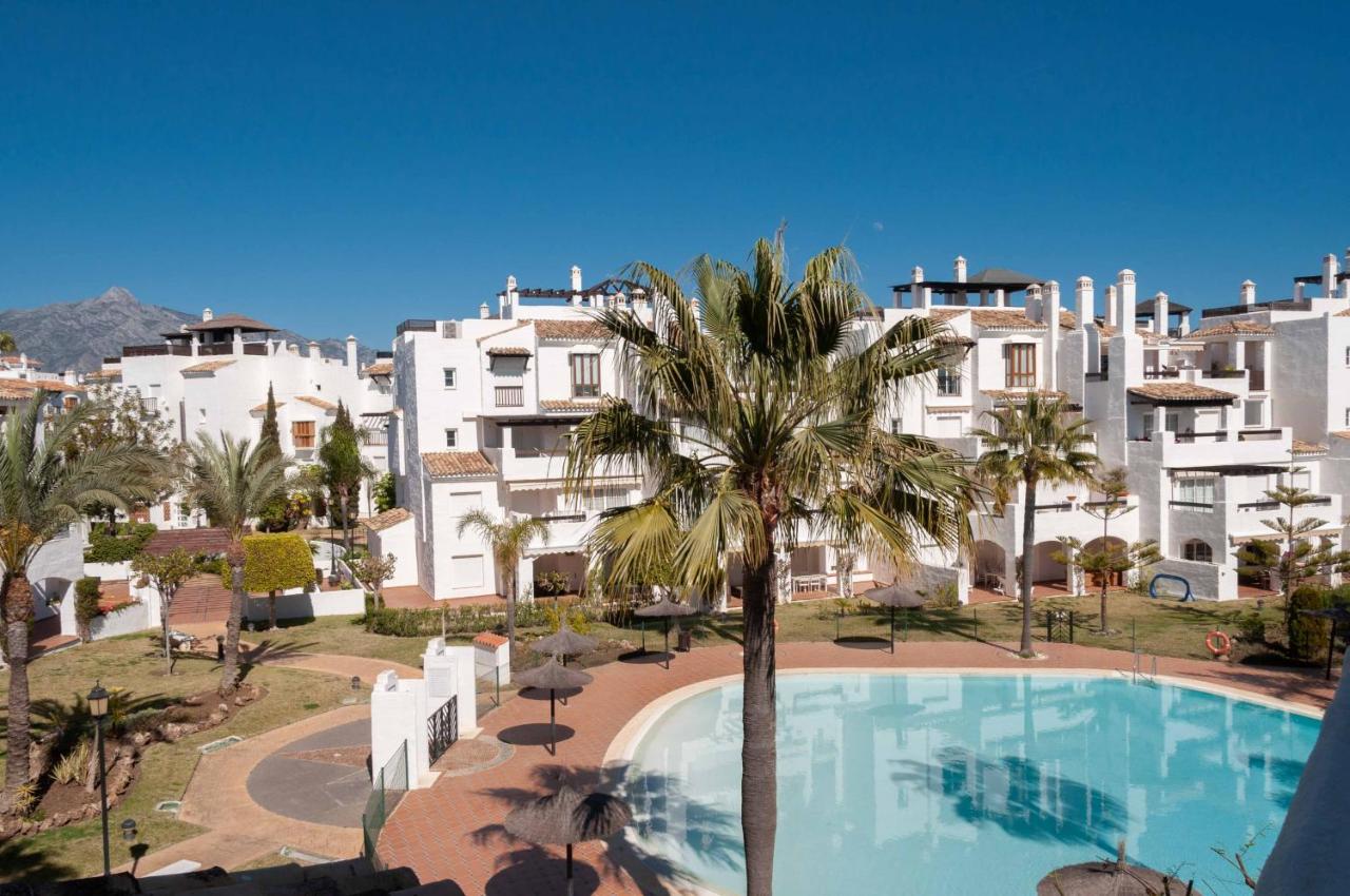 40 - Las Adeflas apartment with sea views. Walking to San ...