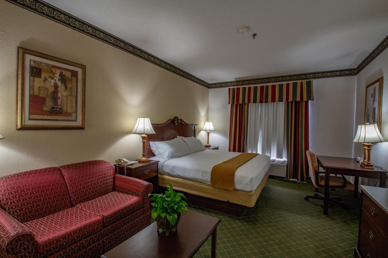 Moncks Corner Inn — photo 9