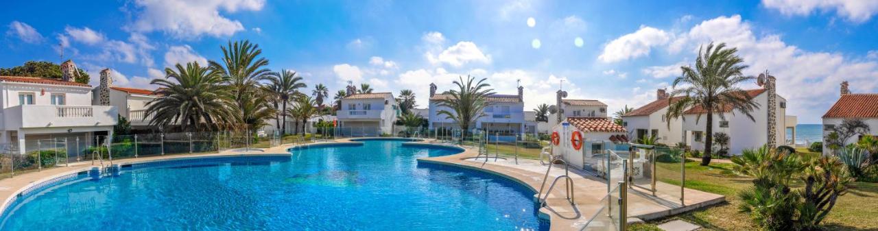 Marbesa Playa primera linea Casa Del Mar, Marbella ...