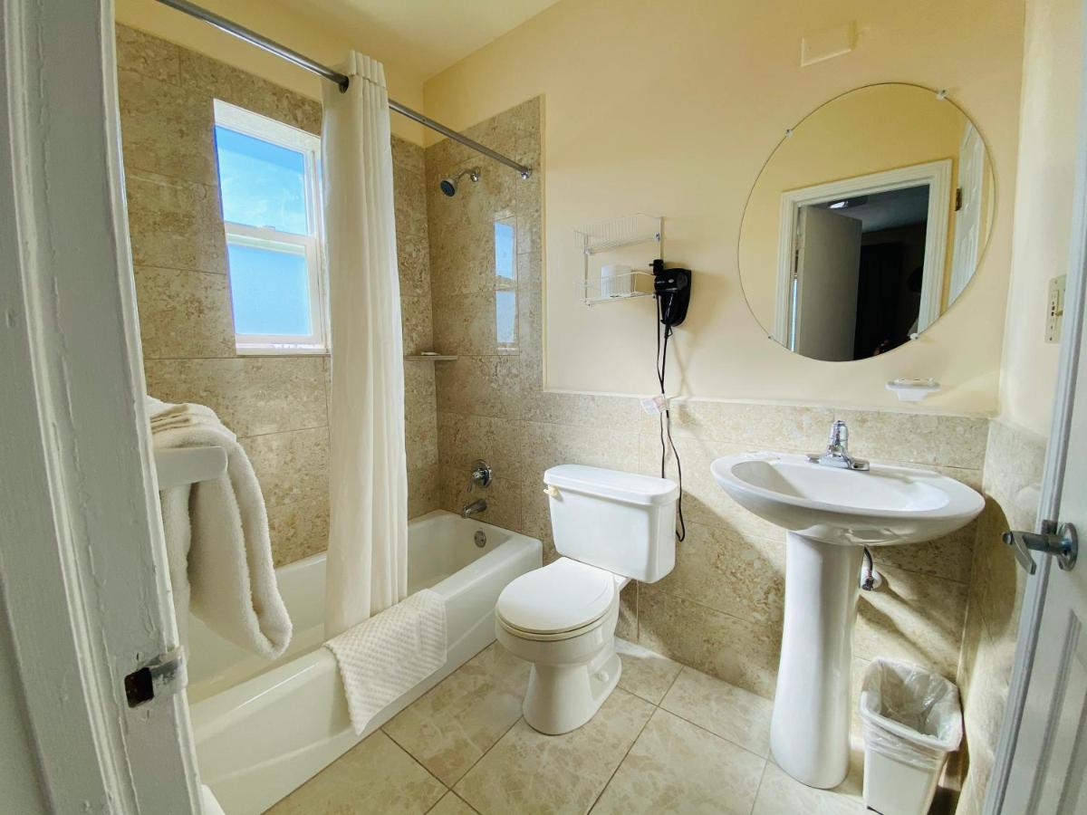 A1A Super Inn — photo 3