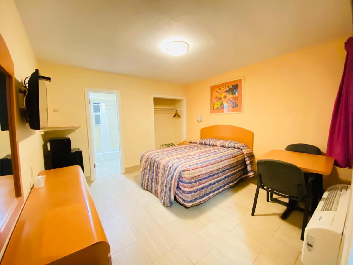 A1A Super Inn — photo 20