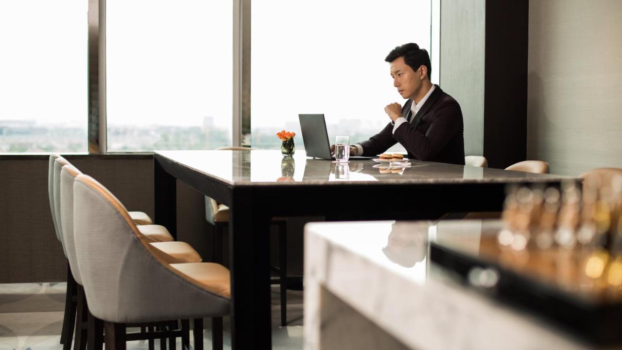 InterContinental Shanghai Hongqiao NECC, an IHG Hotel photo