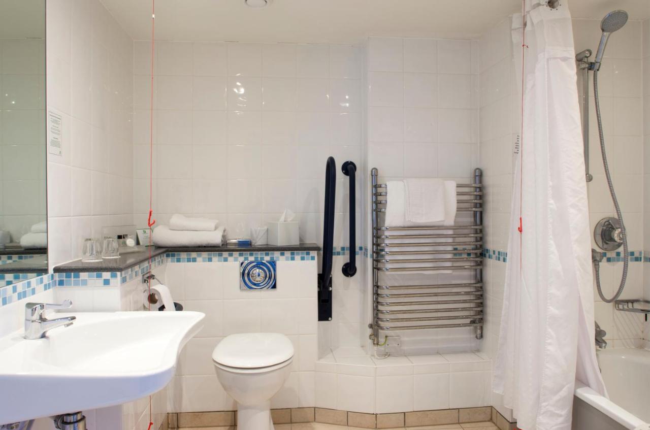 Standard Double Room - Disability Access