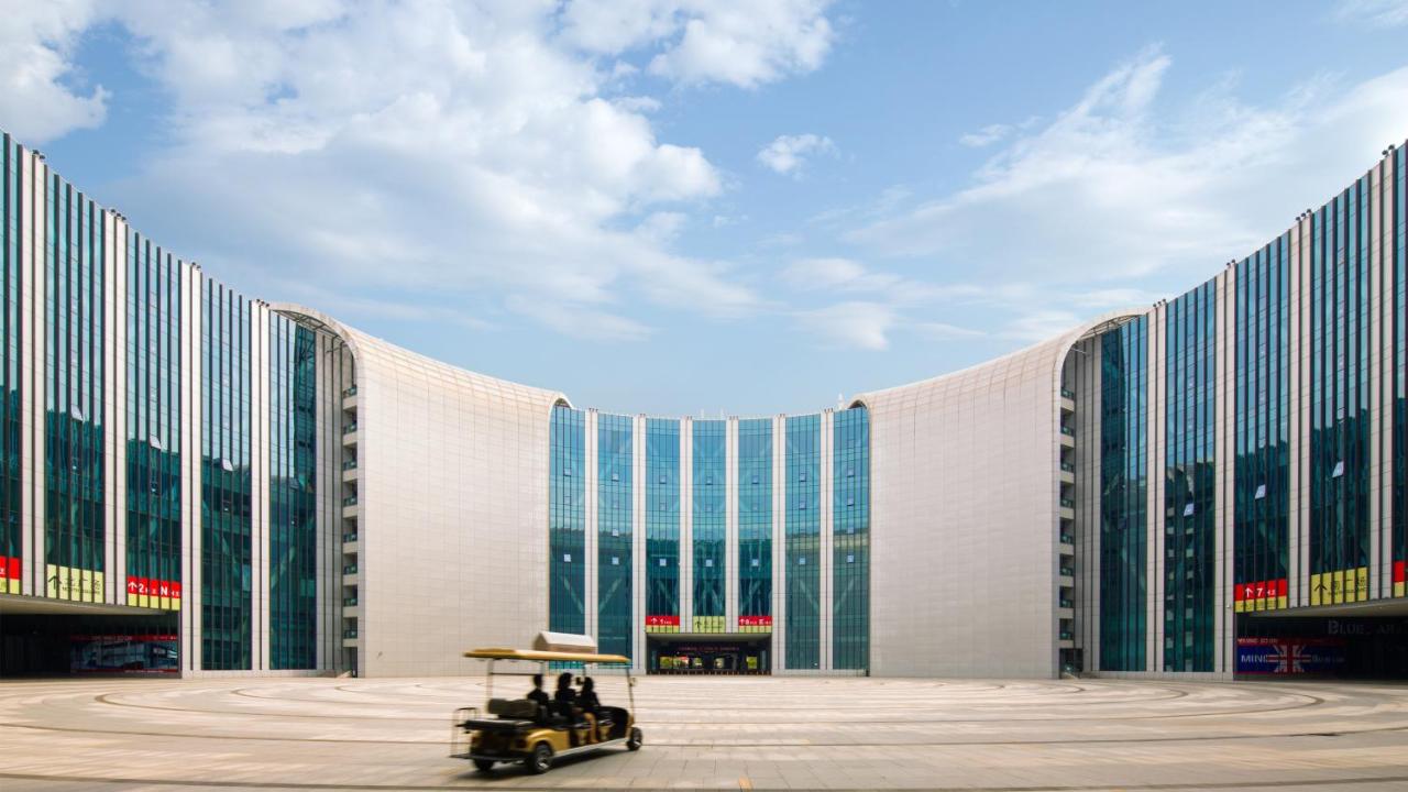 InterContinental Shanghai Hongqiao NECC, an IHG Hotel photo