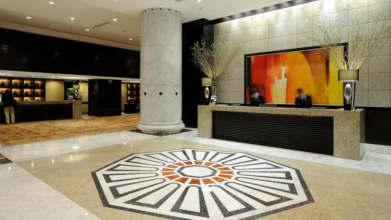 InterContinental Shanghai Pudong, an IHG Hotel photo