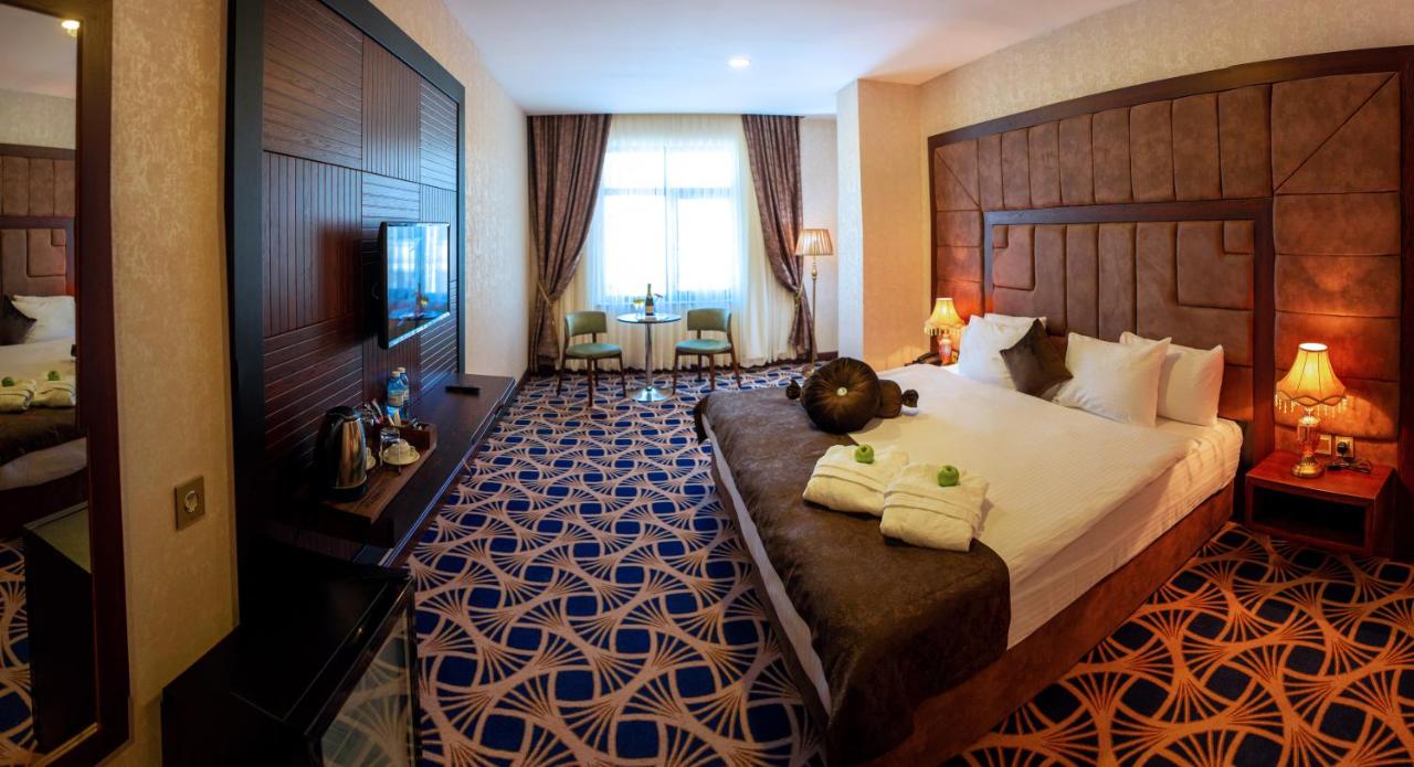 Piano Hotel Baku photo