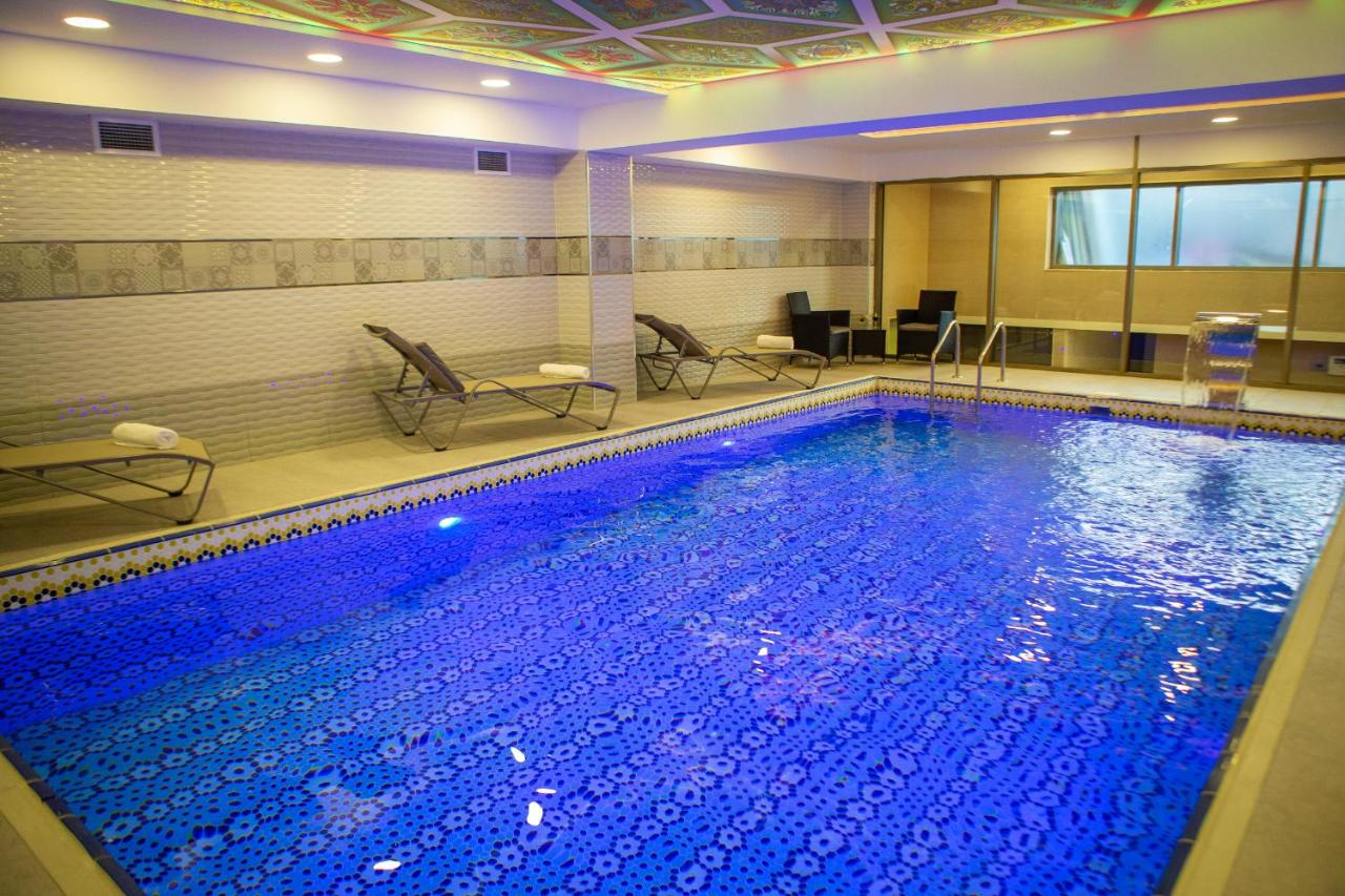 Piano Hotel Baku photo