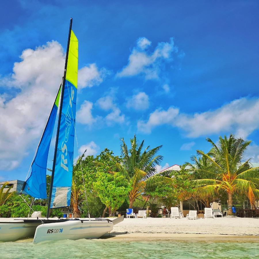 Beach: Crown Beach Villas