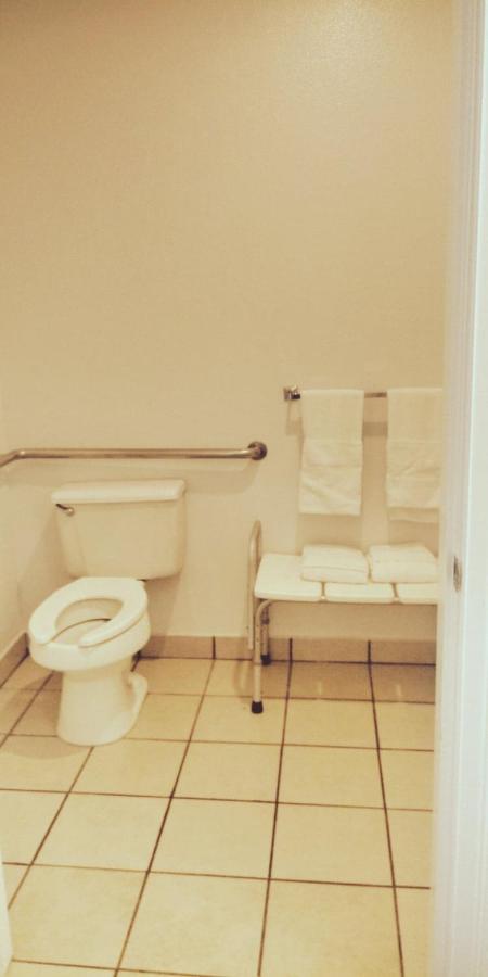 GuestHouse Inn Enumclaw — photo 9