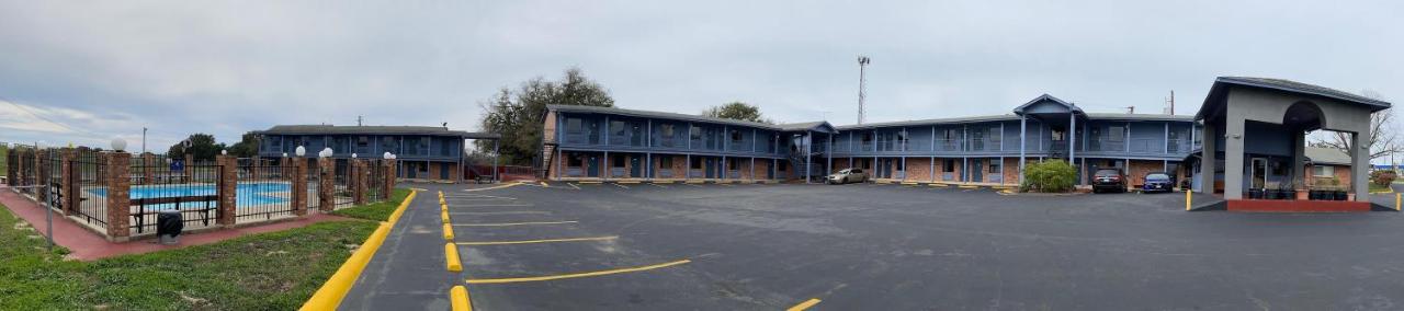 The Country Corner Inn — photo 10