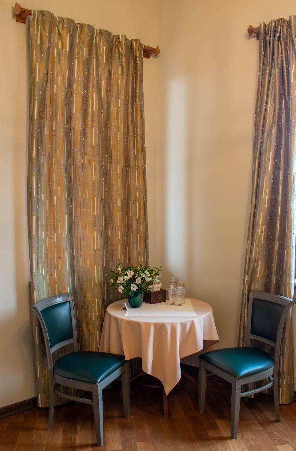 Apricot Hotel Yerevan photo