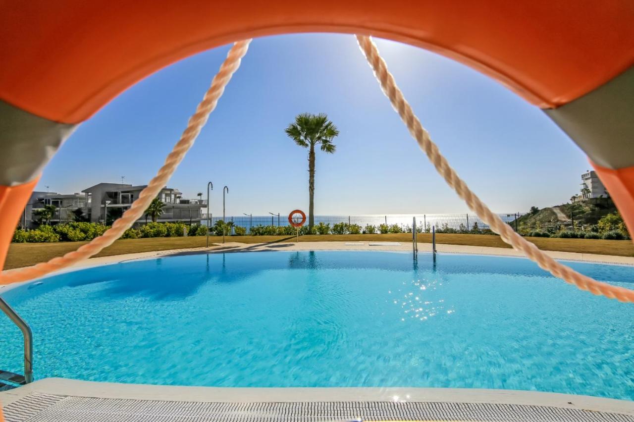 Apartment Luxury penthouse with Jacuzzi and Seaviews ...
