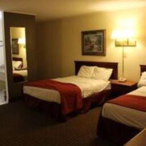 Lakeview Inn & Suites — photo 13