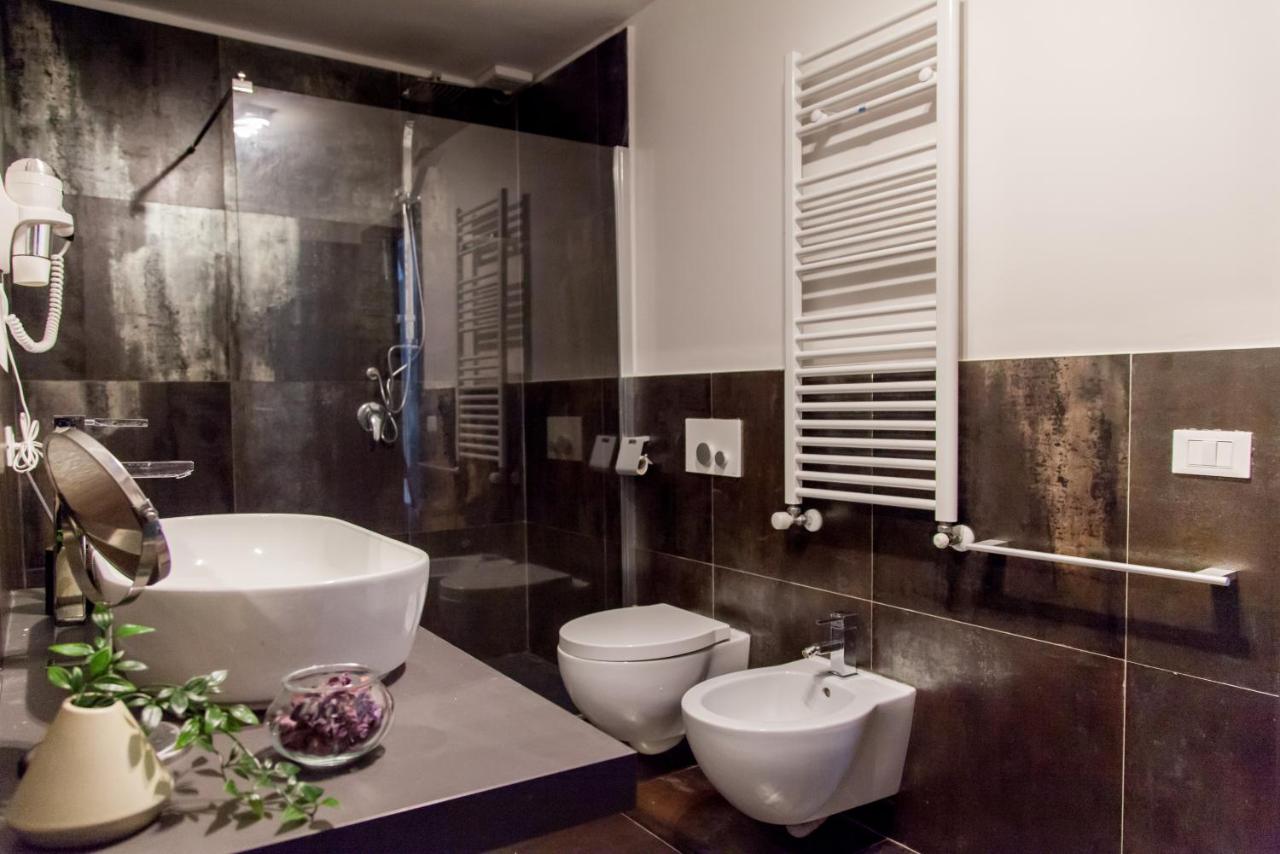 NIU LUX Apartments - 3