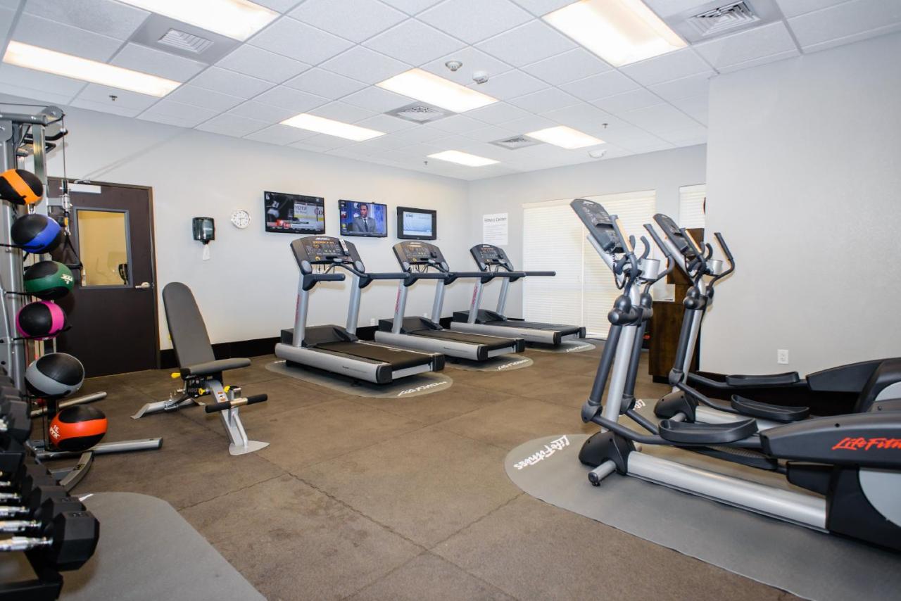 Holiday Inn Express Hotel & Suites Austin NW - Arboretum Area by IHG - 3