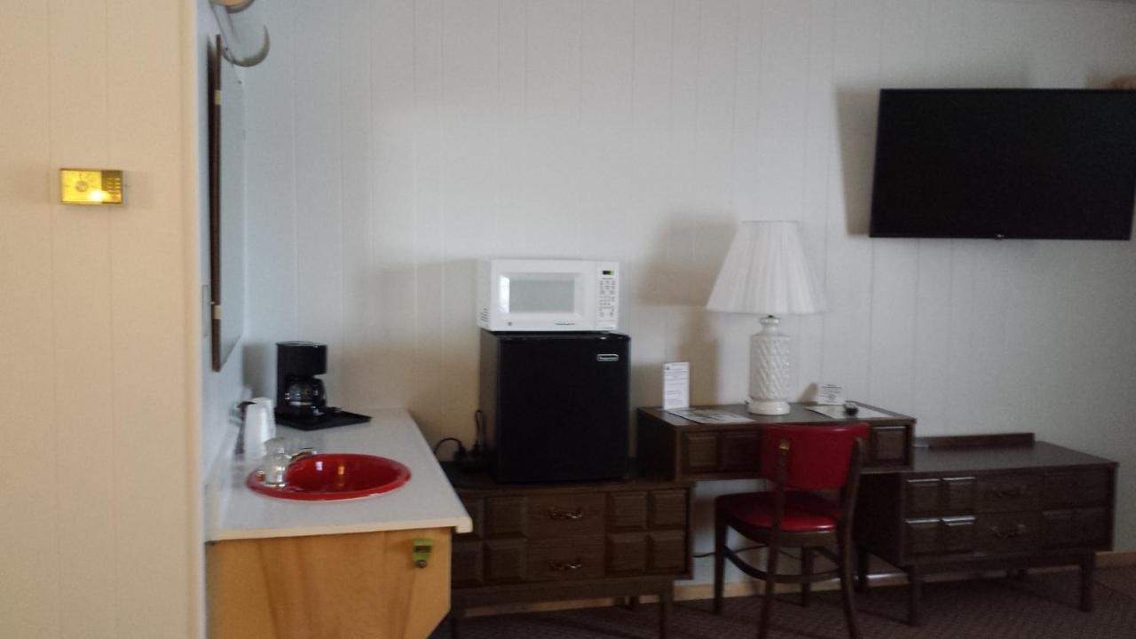 Cedars Motel — photo 13