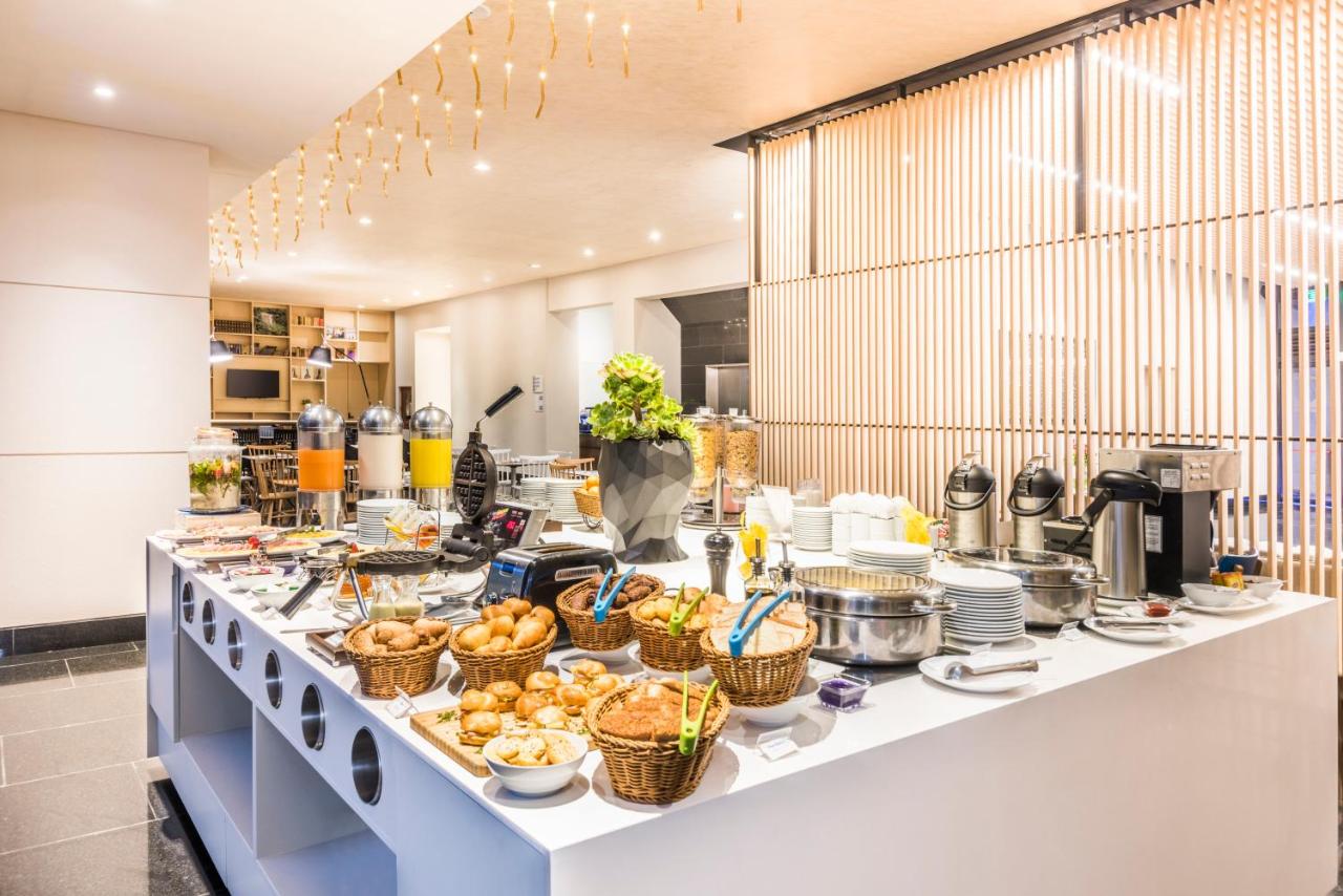Holiday Inn Express & Suites Bogota Zona Financiera, an IHG Hotel photo
