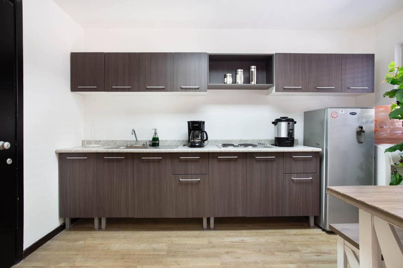 Hostal Top Location ideal para viajeros Polanco - 2