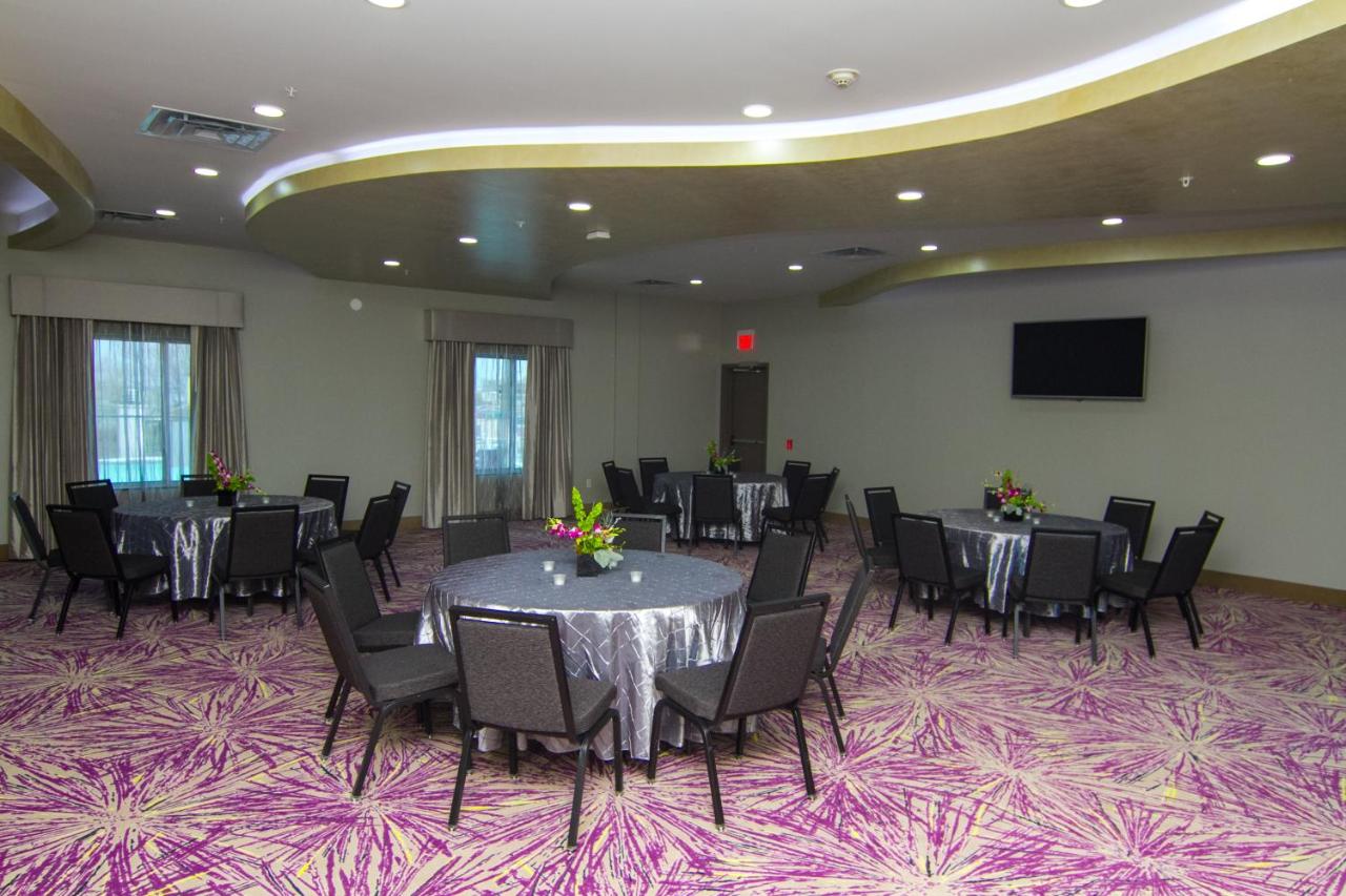 Express Inn — photo 12