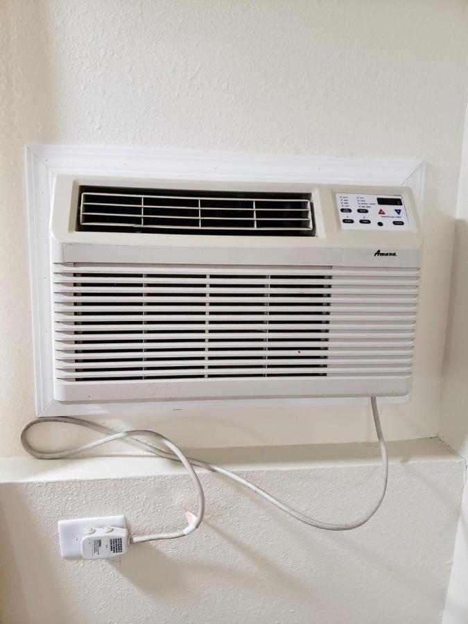 Value Inn & Suites Salina — photo 14