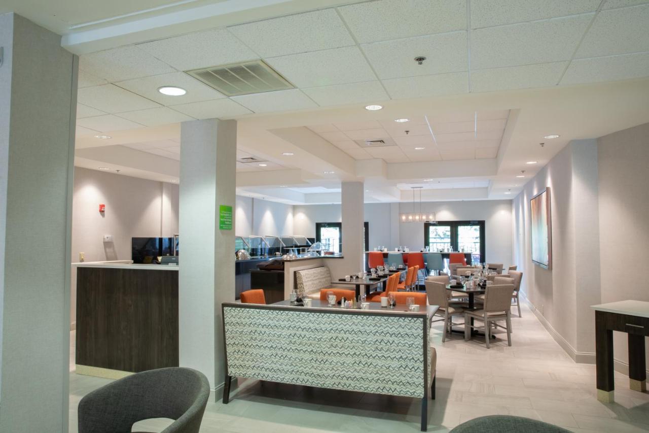 Travelers Inn and Suites Raleigh — photo 14