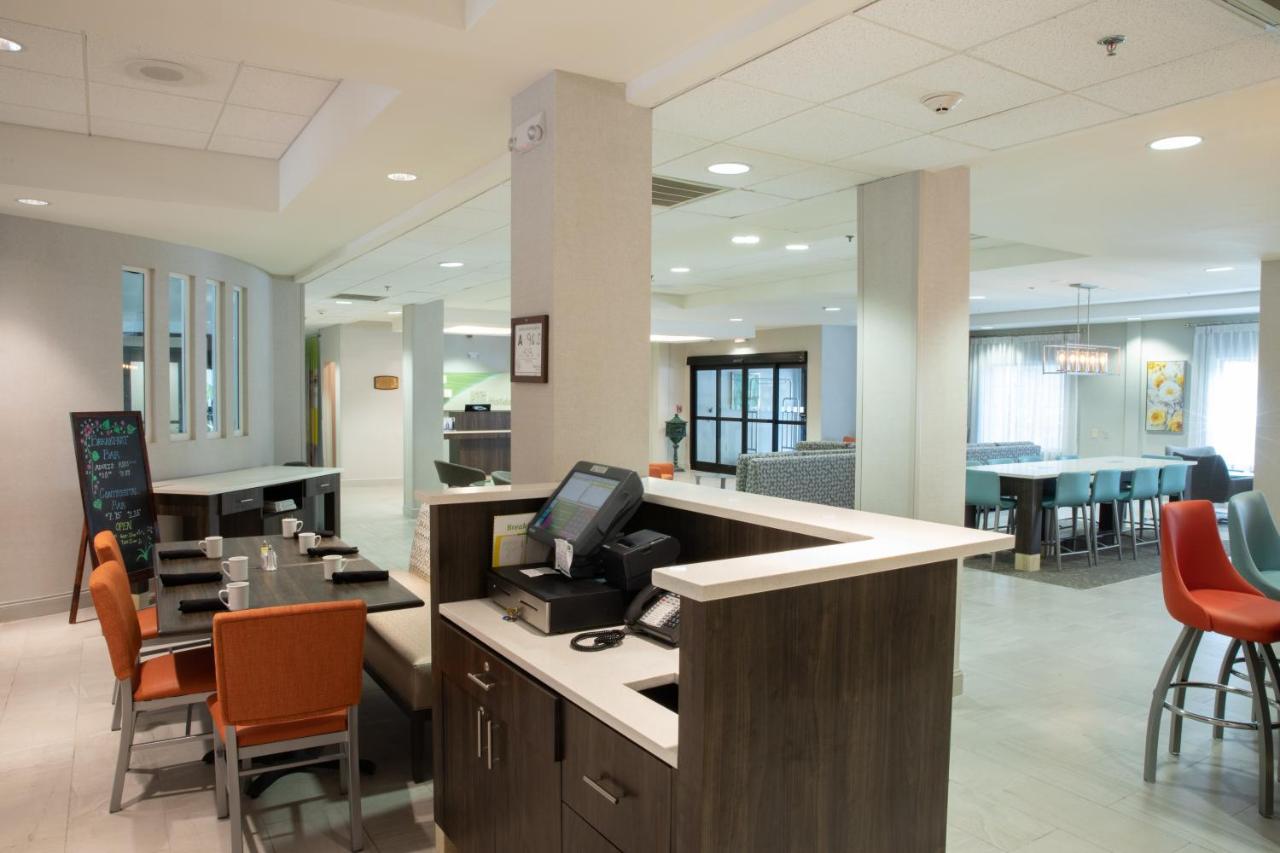 Travelers Inn and Suites Raleigh — photo 16