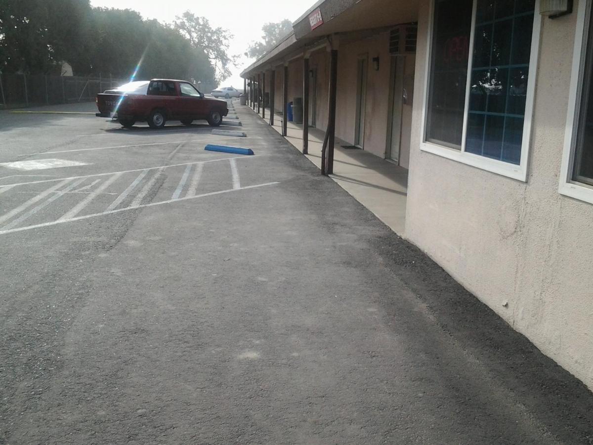 Budget Inn — photo 9