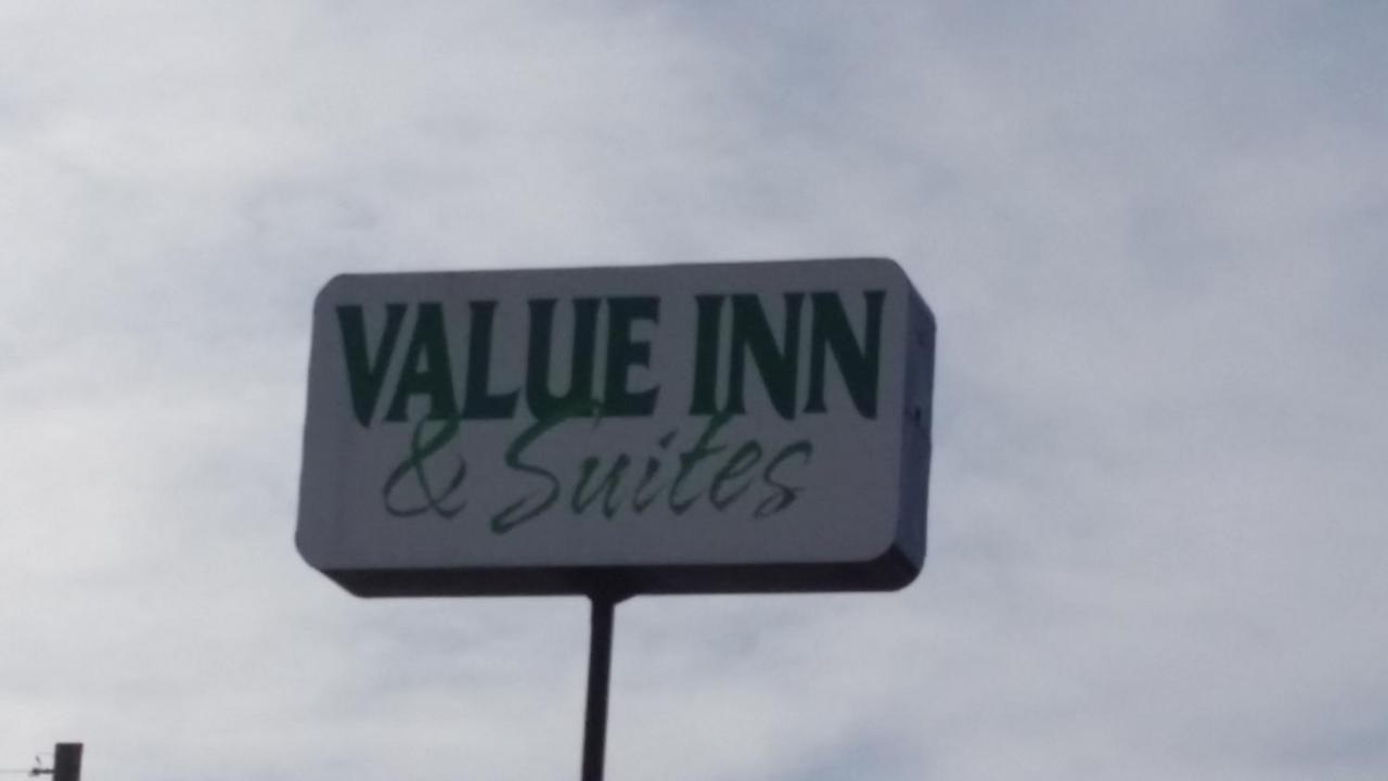 Value Inn & Suites Salina — photo 20