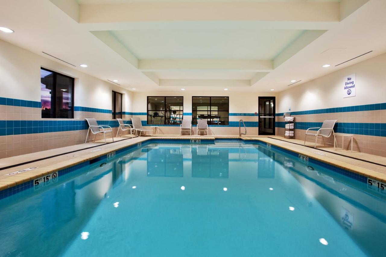 Heated swimming pool: Holiday Inn Express Hotel & Suites Picayune, an IHG Hotel